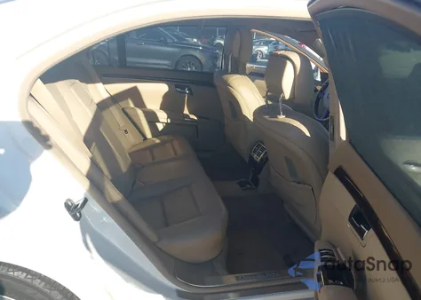 2012 Mercedes-Benz S 550 4Matic z USA, uszkodzony, nr VIN WDDNG9EB5CA480038